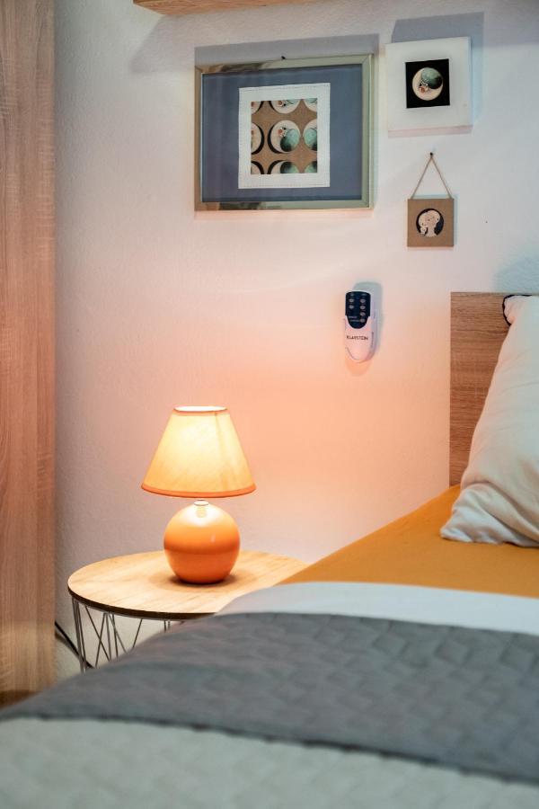 Apartment Lota With Heated Pool On Top Location 수페타르 외부 사진