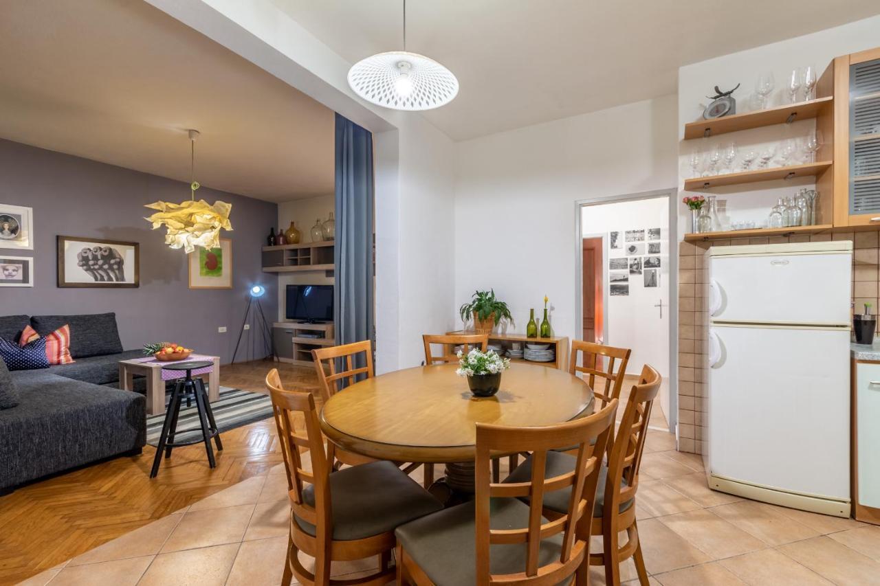 Apartment Lota With Heated Pool On Top Location 수페타르 외부 사진